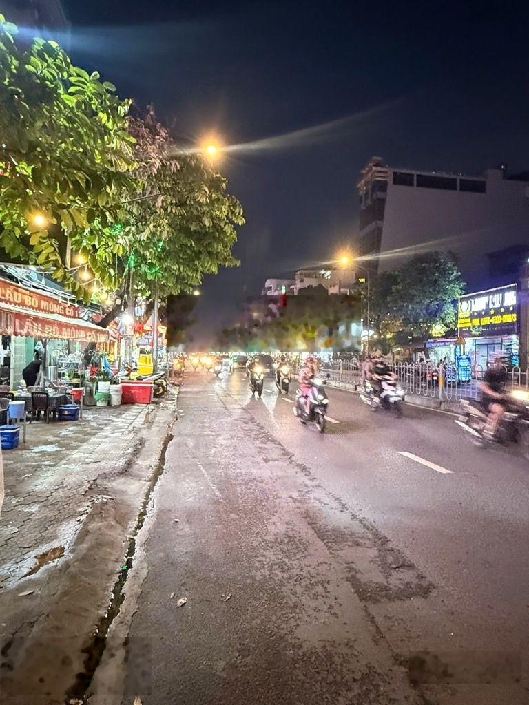 Bán nhà riêng tại Đường Nguyễn Văn Lượng, P17, Gò Vấp, HCM, giá 10 tỷ, 40 m2 chỉ với giá cực chất