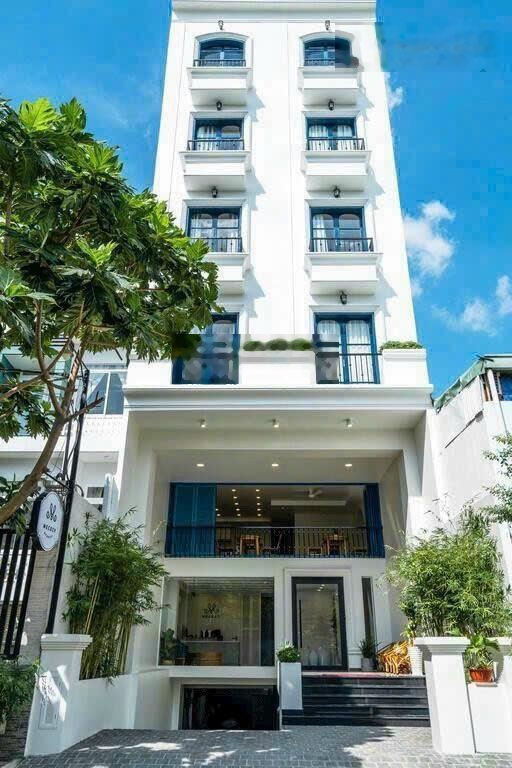 Hạ giá bán gấp mặt tiền đường số 54 thảo điền, thủ đức - dt 8x30m - hầm 7 tầng - giá 43 tỷ