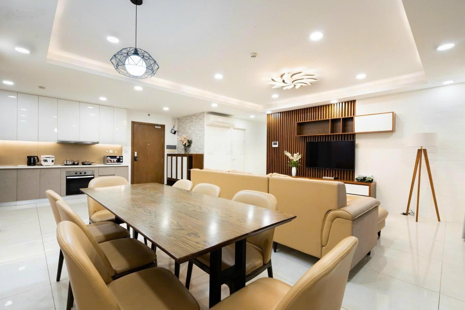 Millennium 4pn 3wc 180m2 giá 45tr/1 tháng lh 0932143132 xem nhà 24/7