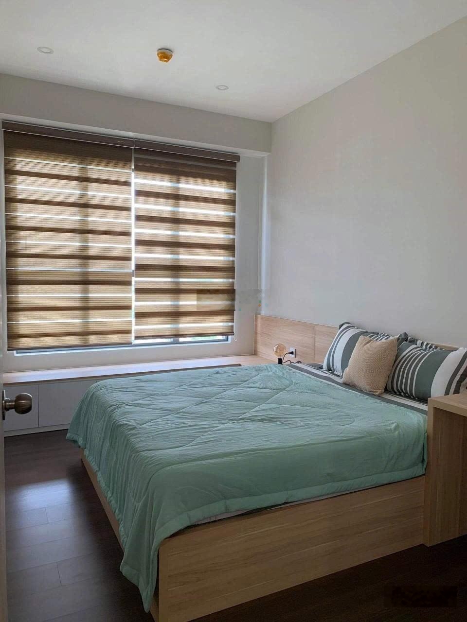 SẴN SỔ HỒNG BÁN NHANH CĂN 2PN 1WC giá 6.2 tỷ all in, có sẵn hd thuê giá 17.5tr/tháng, tầng cao.