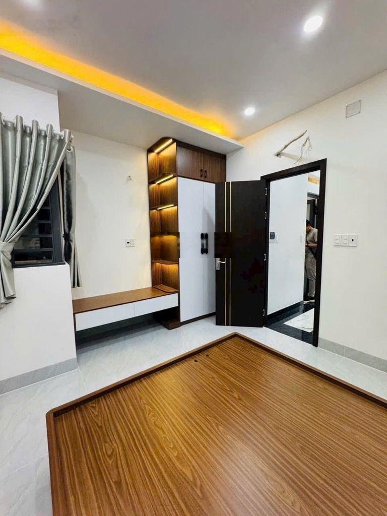 Bán Nhà Riêng 5PN, 5WC, 44m2, Đường 14, Bình Hưng Hòa, Bình Tân, 6,4 tỷ giá cực chất Hot!