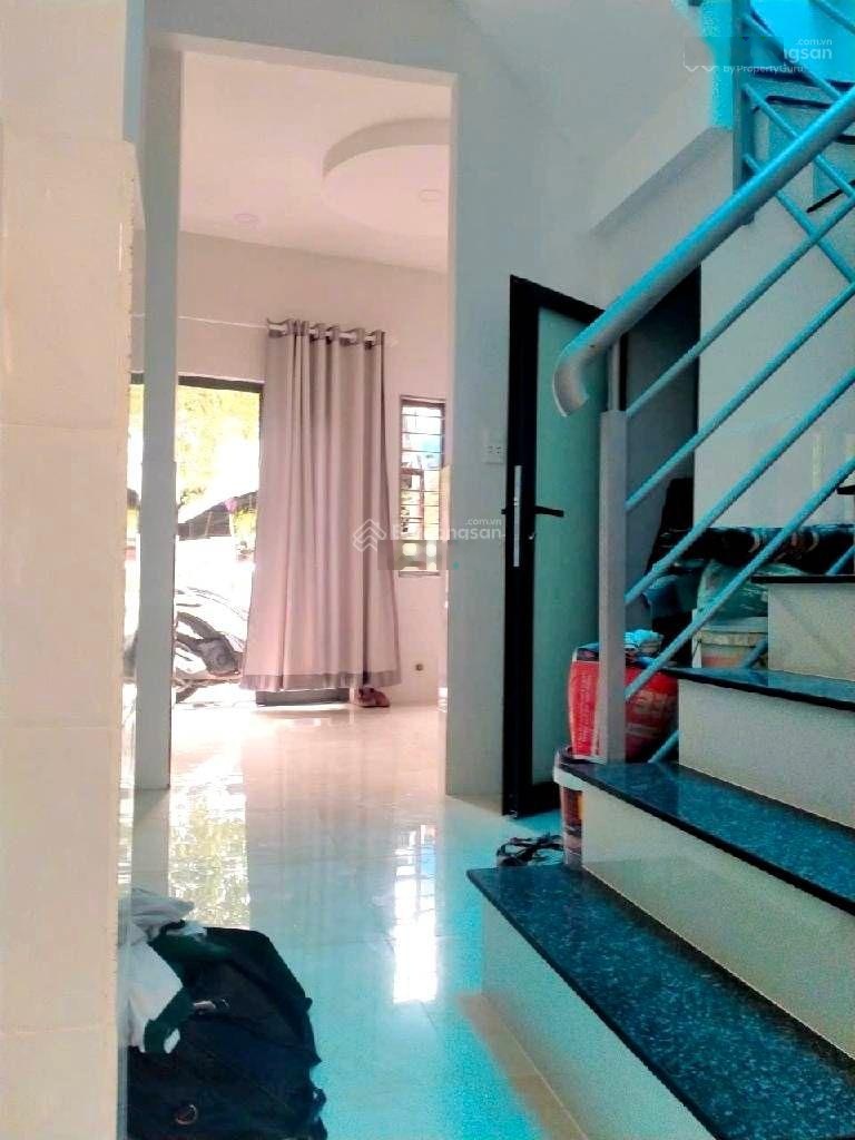 Hẻm xe hơi 3 tầng Lê Văn Duyệt ngay cầu Bông giáp Q1, nhà đẹp sẵn dòng tiền nhỉnh 5tỷ