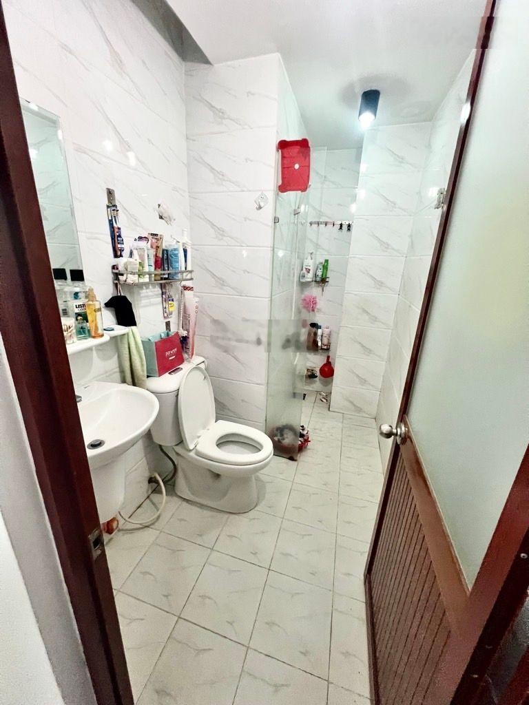 Siêu phẩm 5 tầng - hẻm xe hơi bờ bao tân thắng - ngay siêu thị aeon tân phú - dtsd 175m2