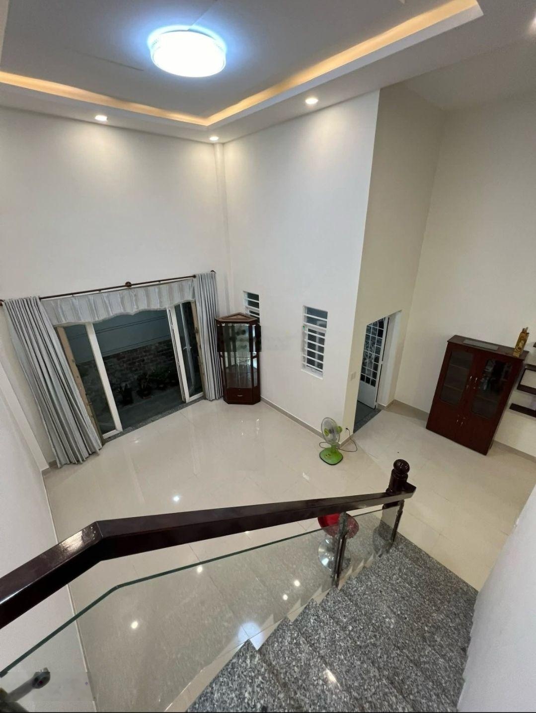 Chốt nhanh-gần mt võ văn ngân ngang 6m hiếm, 72m2, nhà đang cho thuê/ giá:6.7tỷ sổ hoàn công