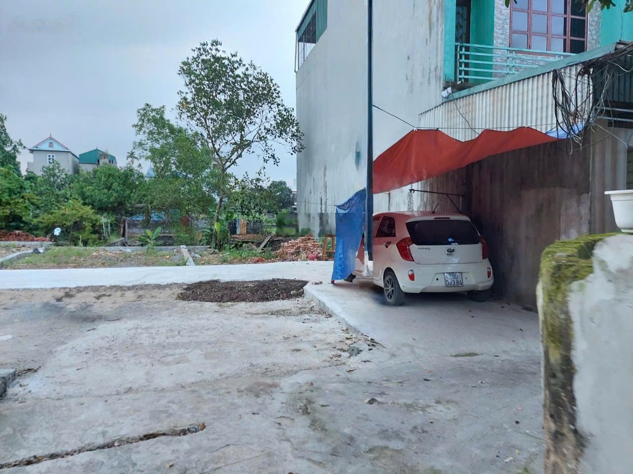 Cơ hội sở lô đất ngay trung tâm Thị trấn Vân Đình, Ứng Hòa, khu dân cư đông đúc, sổ sẵn