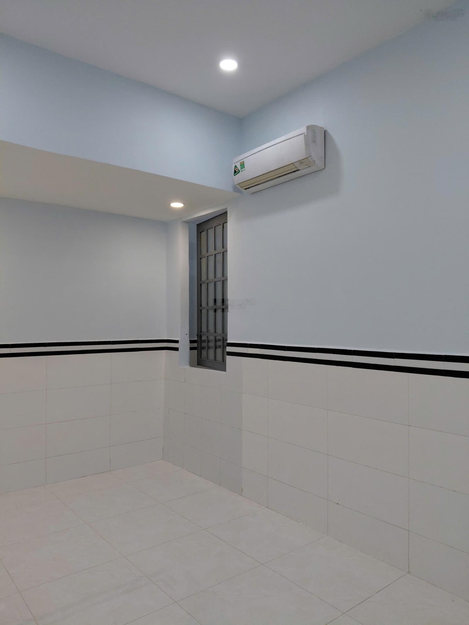 Bán nhà riêng 48m2 Phạm Văn Chiêu giá 4,950 tỷ thương lượng