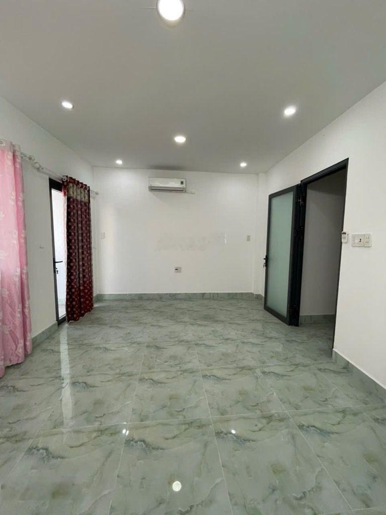 Bán gấp nhà Bùi Tư Toàn An Lạc Bình Tân 4x12 giá chỉ nhỉnh 4tỷ xíu.