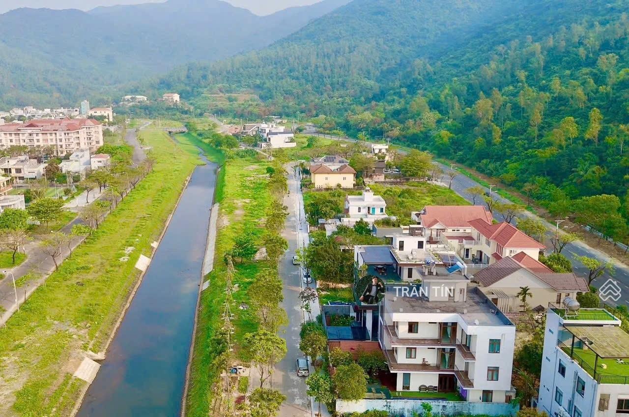 Lô đất mặt tiền đường Nguyễn Đăng Giai, Cách biển 100m