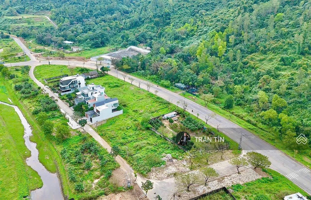 Lô đất mặt tiền đường Lê Đức Thọ, Cách biển 300M