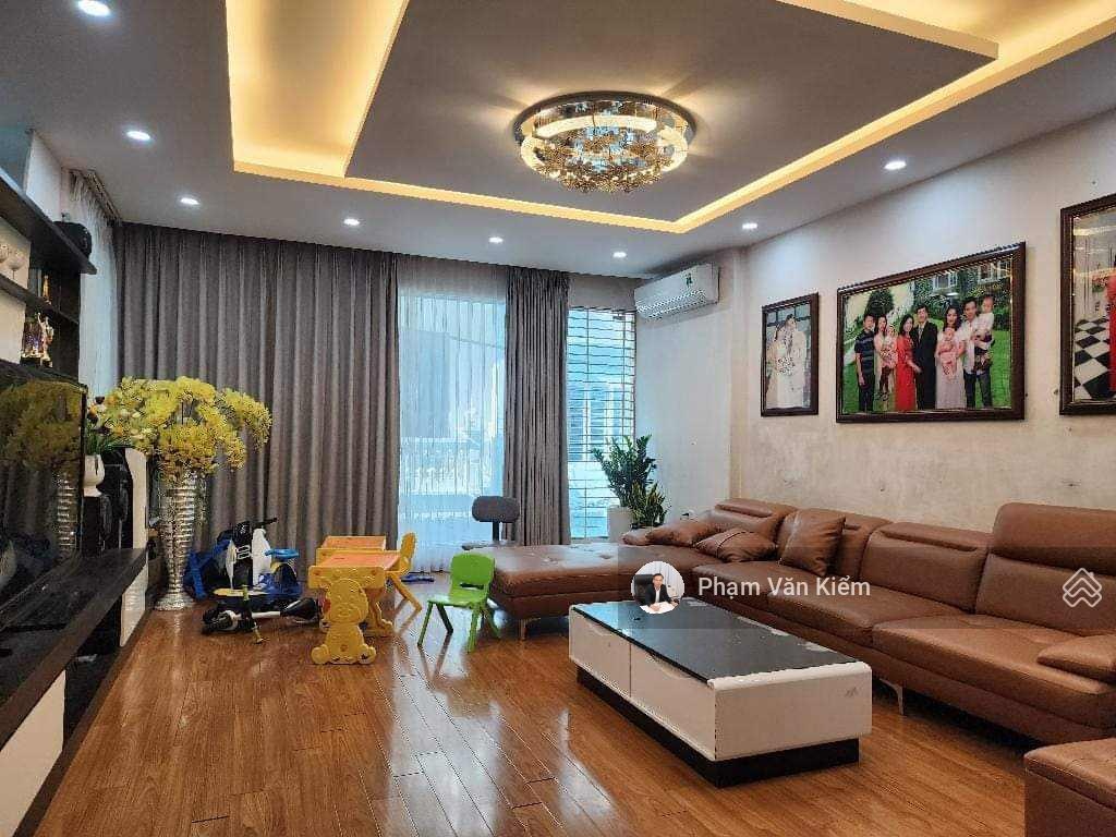 Siêu phẩm mặt phố tô ngọc vân - apartment 9 tầng - view hồ tây - dòng tiền ngoại quốc