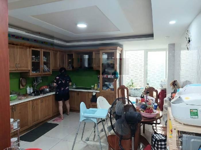 Trần Thái Tông, 100m2, 5 Tầng, 5pn 6wc, 4.2x24, Hẻm xe hơi thông, Chỉ 9.5 Tỷ