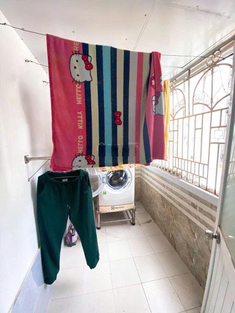 Bán nhà gần cầu phú mỹ - 5x10 - cách hẻm oto 20m - quận 7