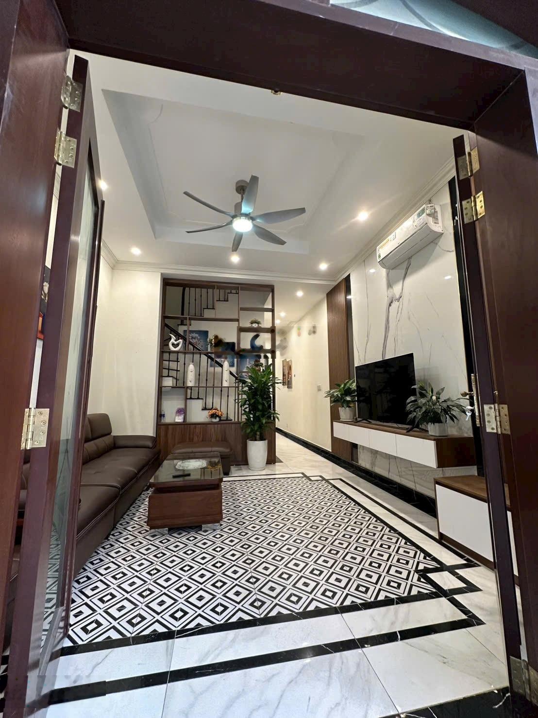 LK 48m HT 5 TẦNG FULL NỘI THẤT Nhà đẹp như hình, về ở ngay Đã có sổ sang tên nhanh