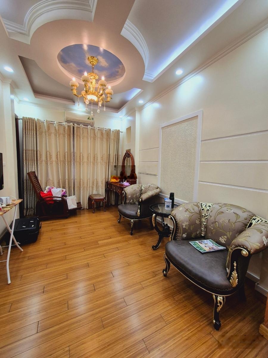 Bán Nhà phố Lưu Quang Vũ, 45m2, 6 tầng. Mặt tiền 5,4m. Nhà đẹp, kinh doanh, giá 30 tỷ