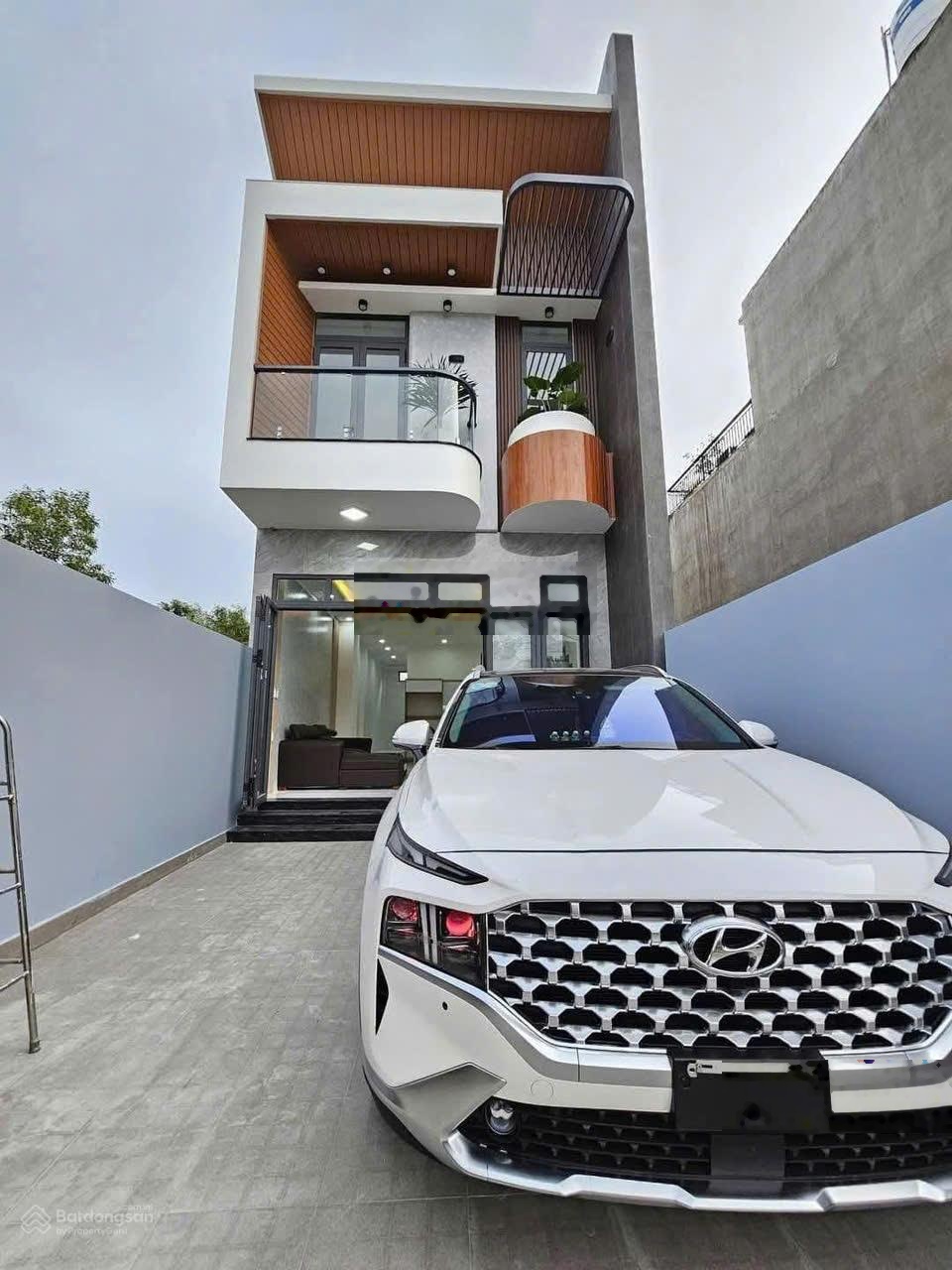 Định cư Mỹ, Anh chủ bán căn nhà 5x22m mới xây trong KDC Bửu Long. Gần đại học Lạc Hồng