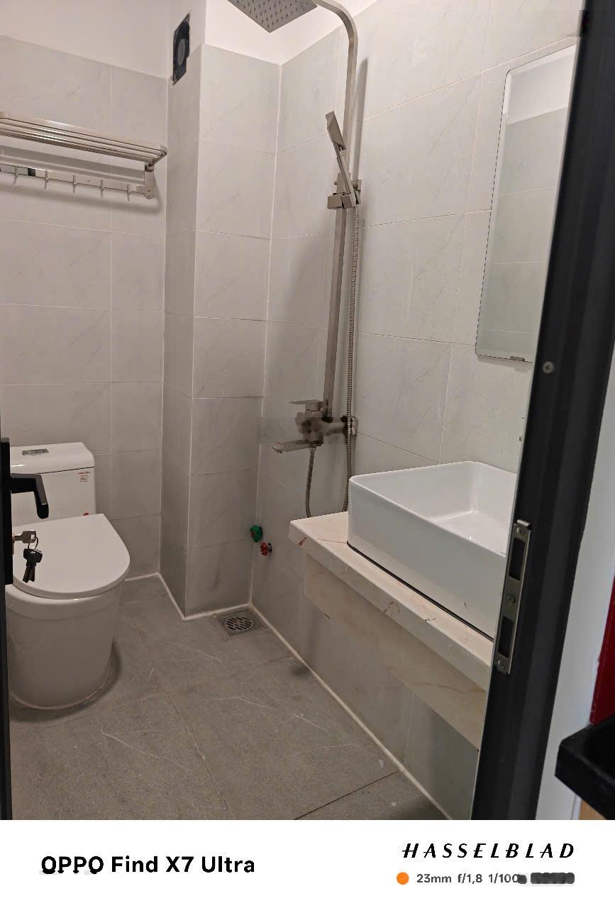 Cho thuê CHDV mới chưa ai ở full nội thất, có ban công riêng,hệ thống máy giặt riêng, giá từ 5x