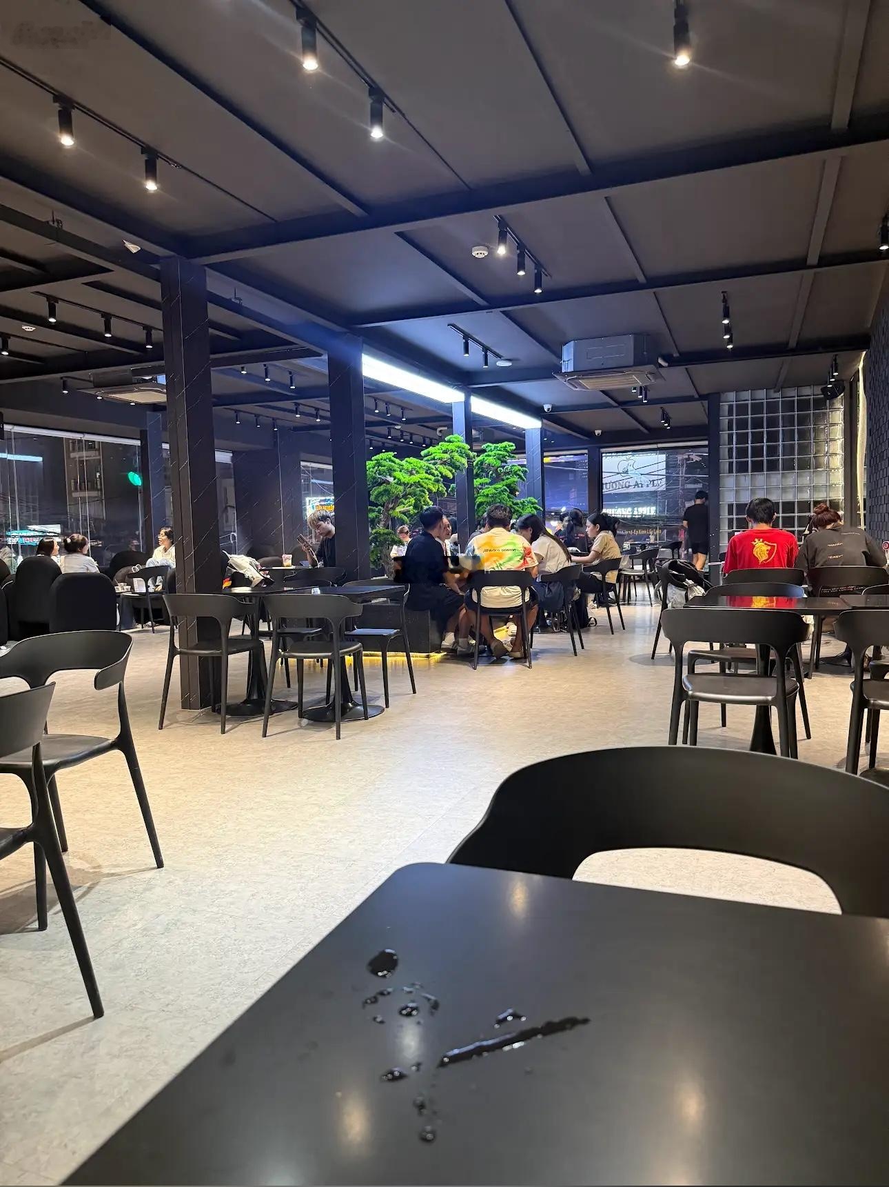 Bán góc 2 mặt tiền Ung Văn Khiêm - 11x40m, HĐT 1 tỷ/năm, XD mới hầm + 8 tầng