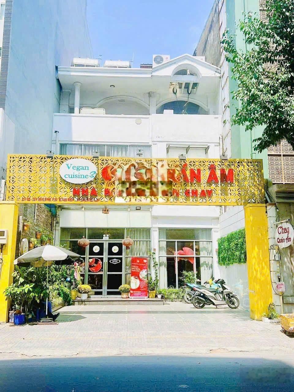 BÁN NHÀ CHIA TÀI SẢN MT Phan Văn Trị, Bình Thạnh - DT 5.5x30m - C4 - HĐT 50 triệu/tháng - giá 22 tỷ