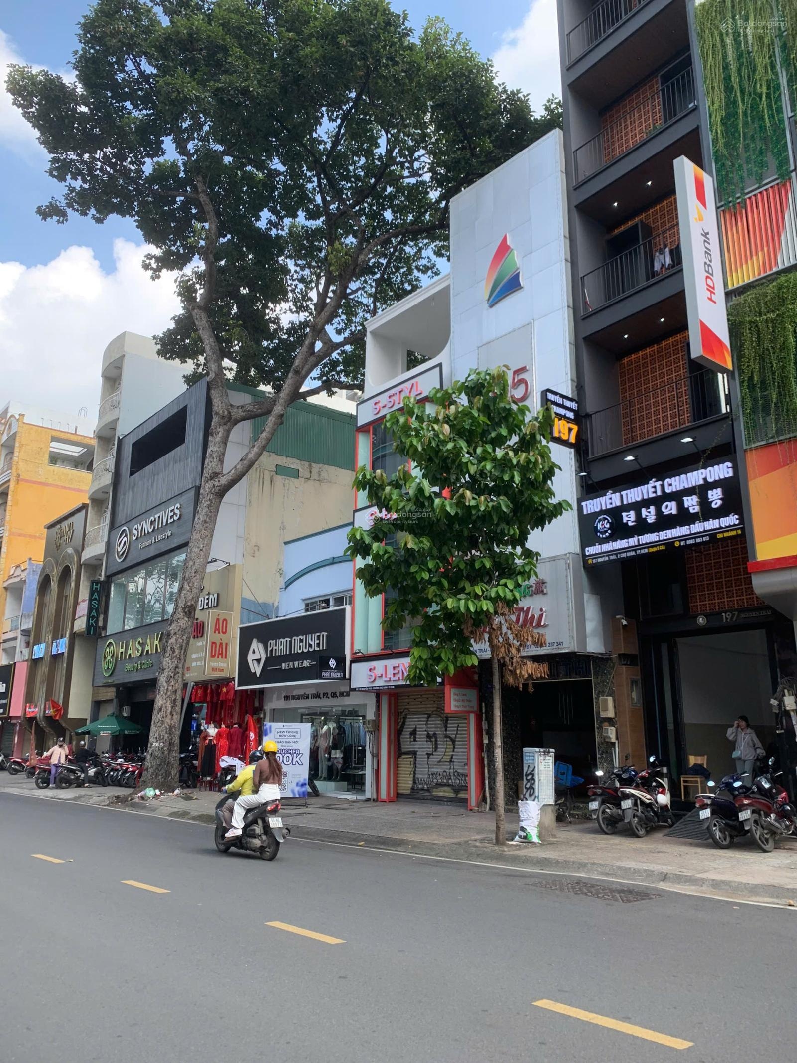 Hạ sâu! Bán nhà mặt tiền Trương Công Định Tân Bình- 5,5x16m 2 tầng xây hầm 7 tầng giá 22 tỷ