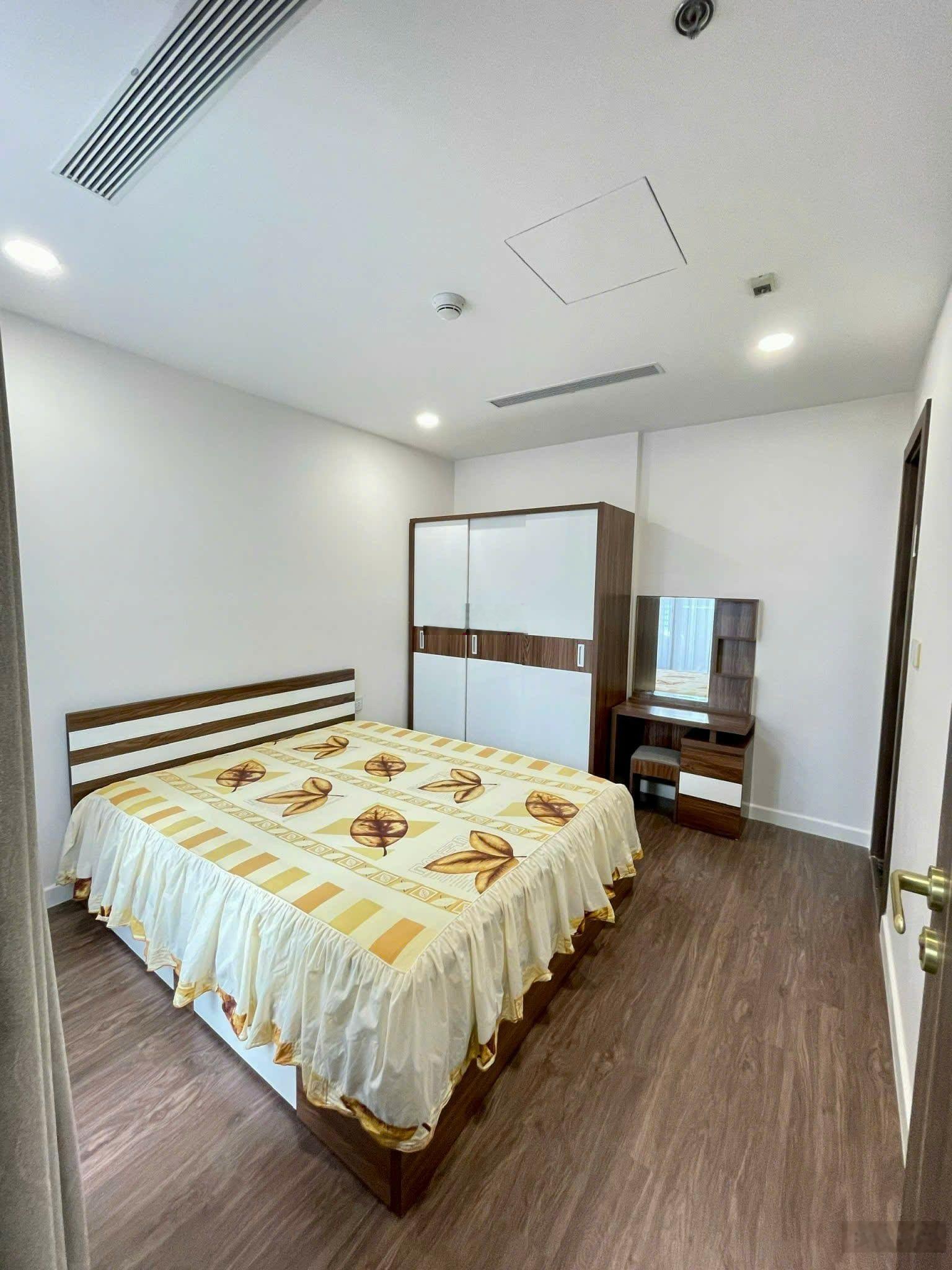 Cho thuê căn hộ Sunshine Sky City Phú Mỹ Hưng 2PN - 2WC 70m2, full nội thất giá 16tr