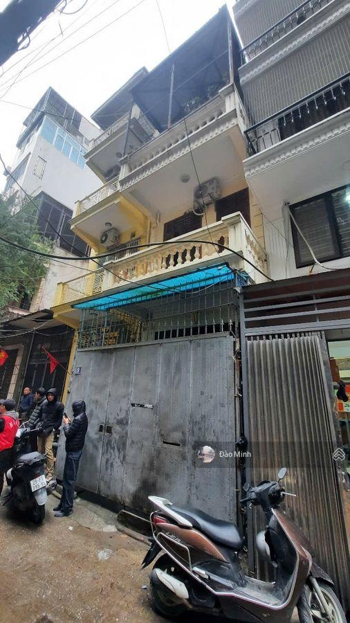 (011) chính chủ bán nhà Trường Chinh, sát phố, ôtô tránh vào nhà, 56,8m2, MT 4m, ngõ rộng hiếm