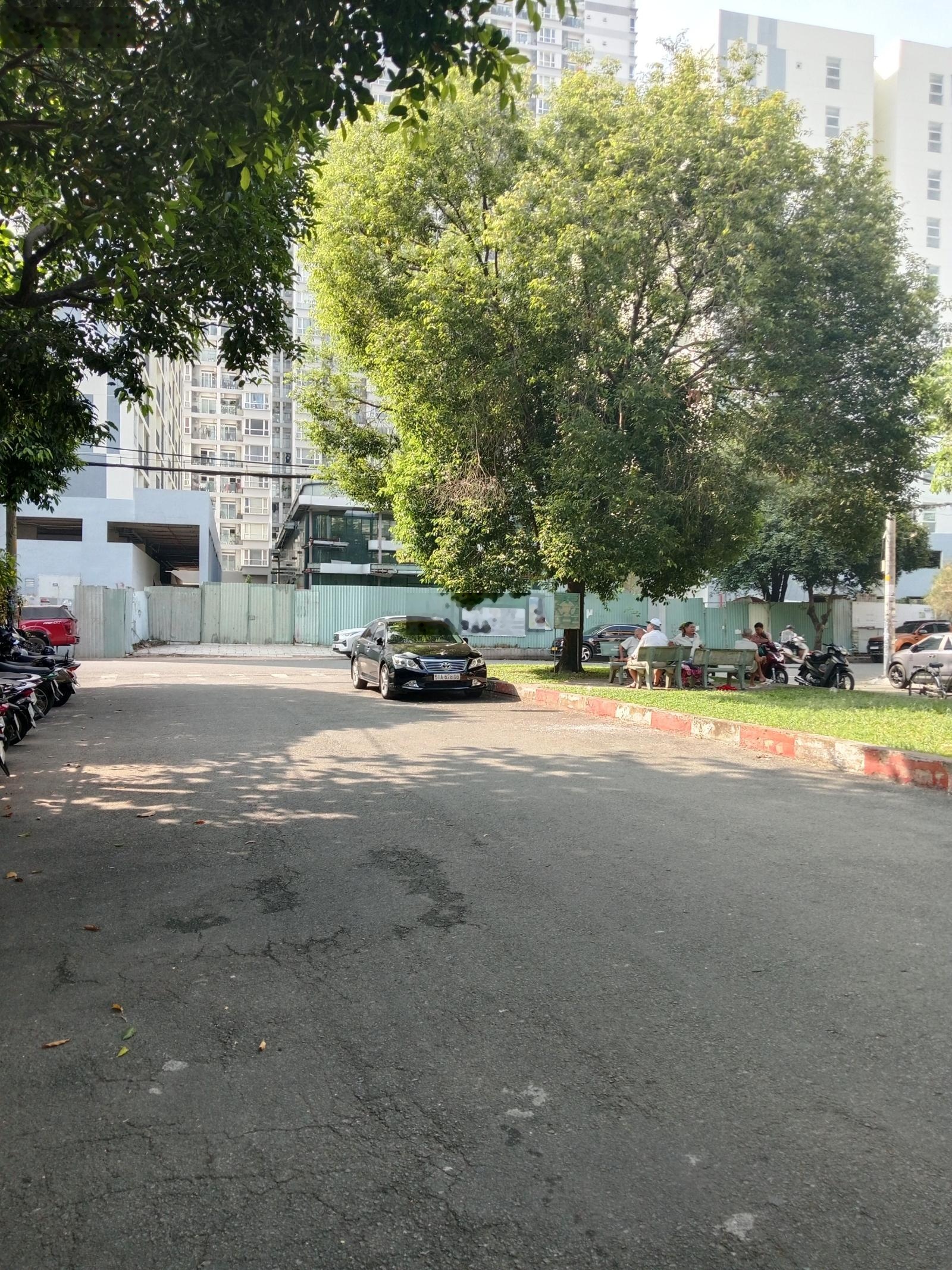 7tỷ600 - 80m2 - Bình Phú - nhà mới ở ngay - hẻm xe hơi thông