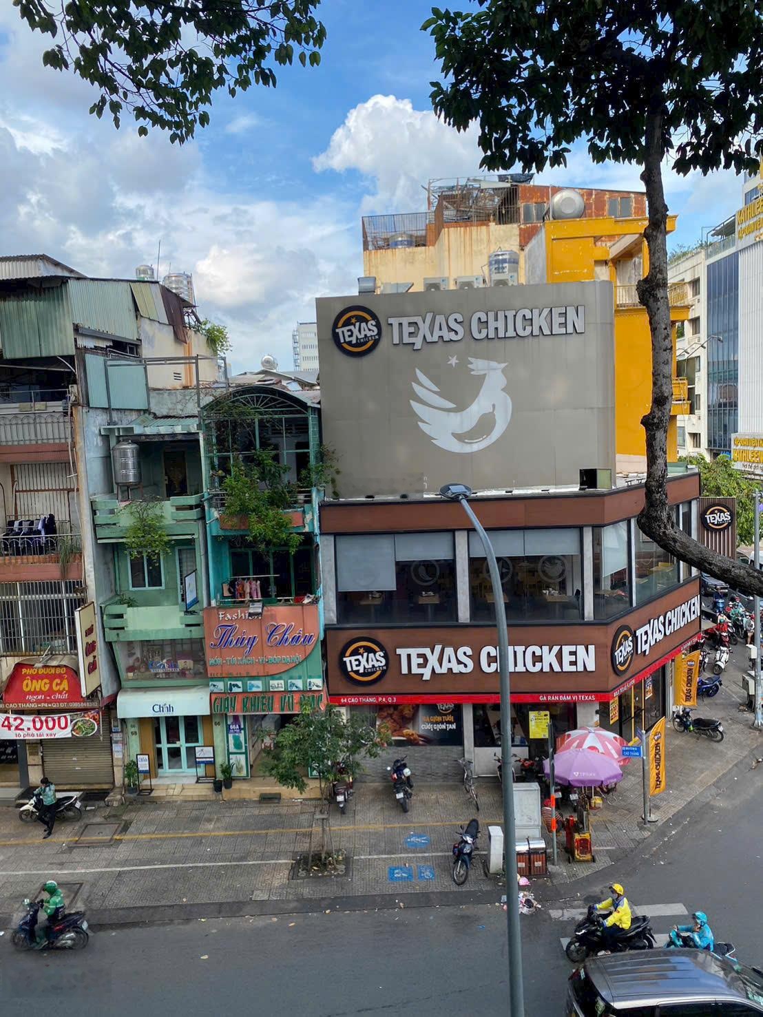 Siêu gấp bán giá 28 tỷ - Mặt tiền Nguyễn Văn Nghi Quận Gò Vấp chỉ 138tr/m2 - 7x30m 5 tầng