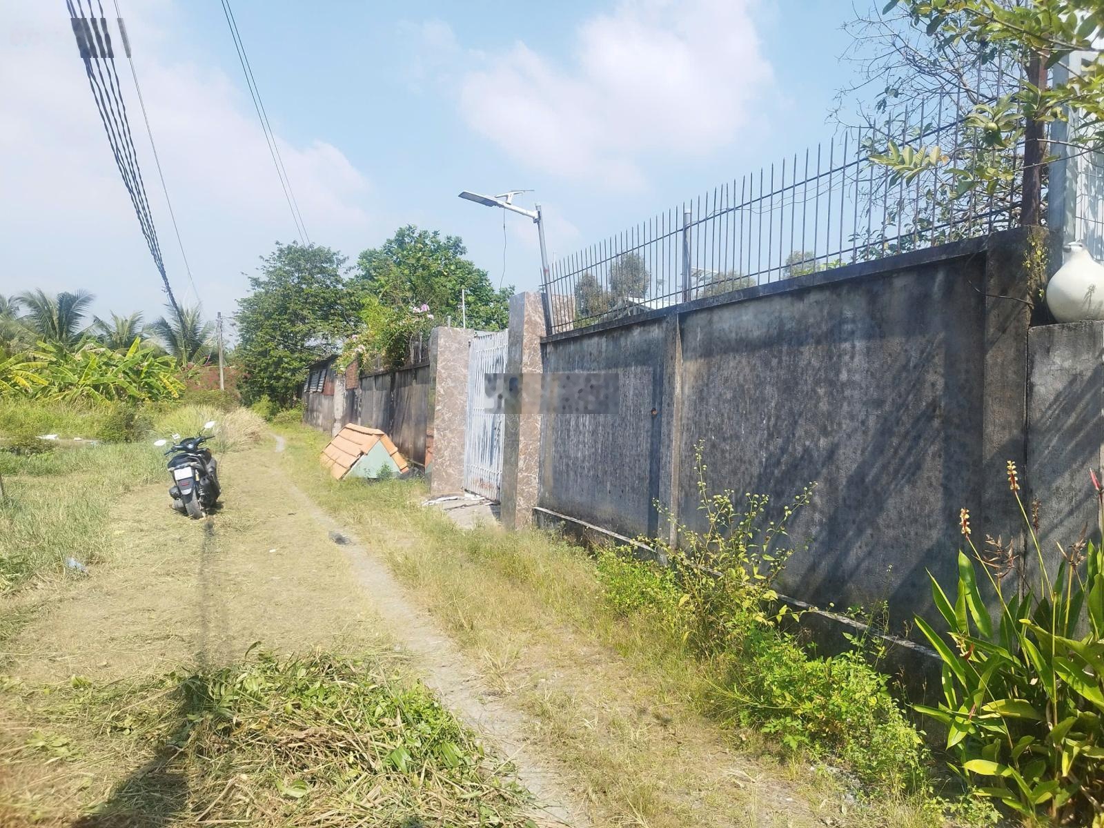 Nhà vườn đẹp 1085m2 đất thổ xã Bình Mỹ chỉ 6.5 tỷ còn TL