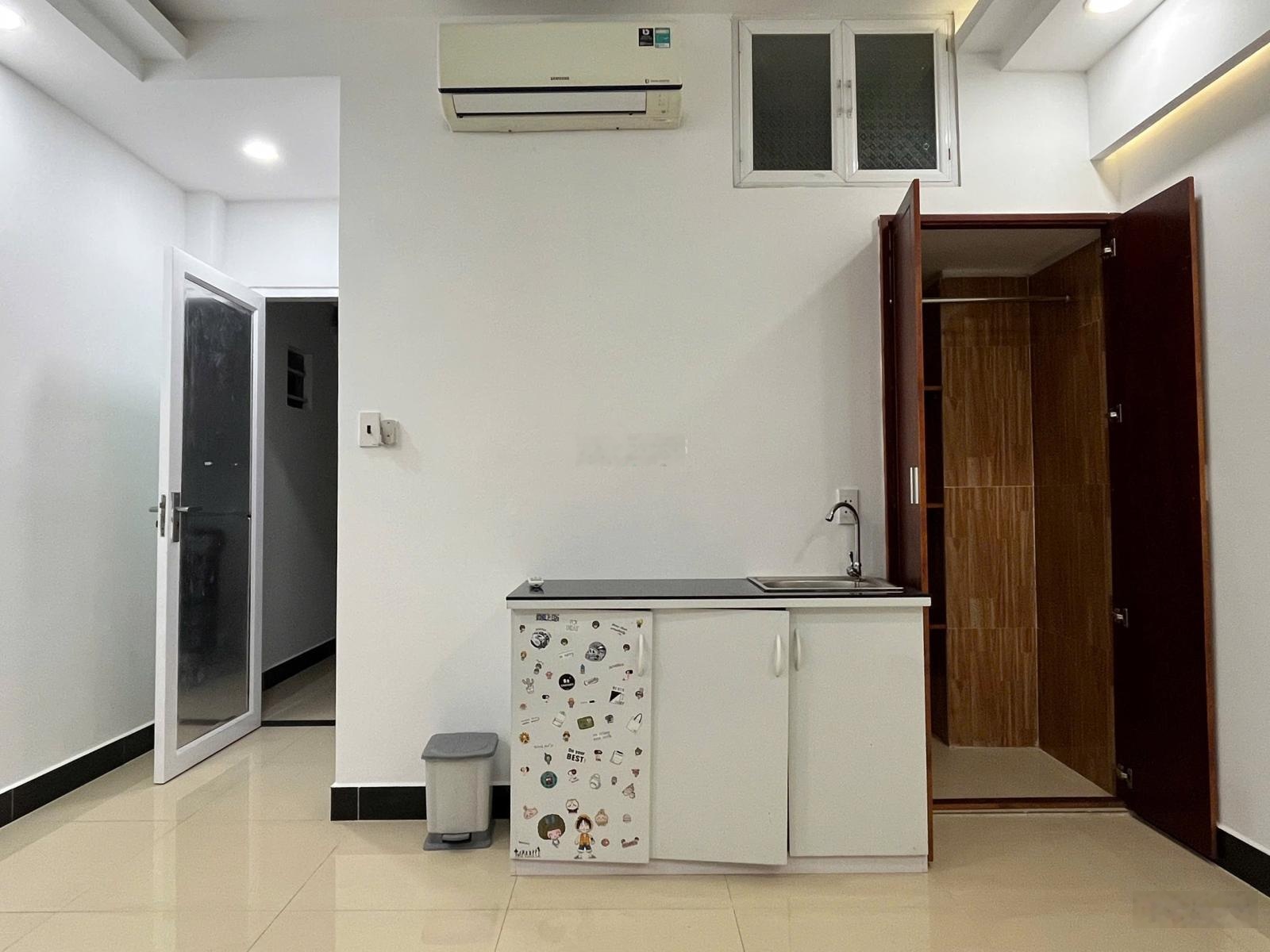 Cho thuê phòng trọ 30m2 full nội thất hẻm 1041 trần xuân soạn chỉ 3,5tr. 0918981208