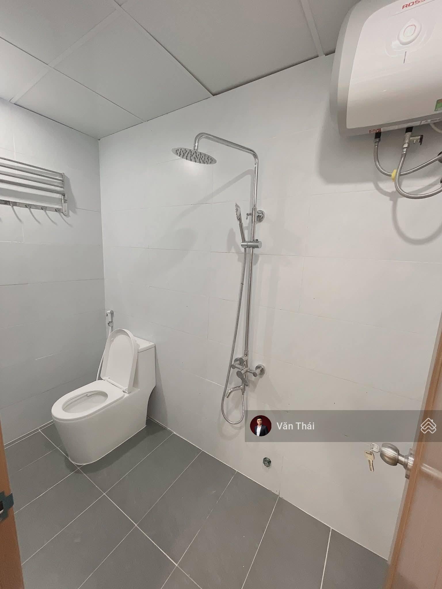 Bán nhà 2 tầng kiệt Núi Thành, Hòa Cường, Đà Nẵng- 65m2 full nội thất