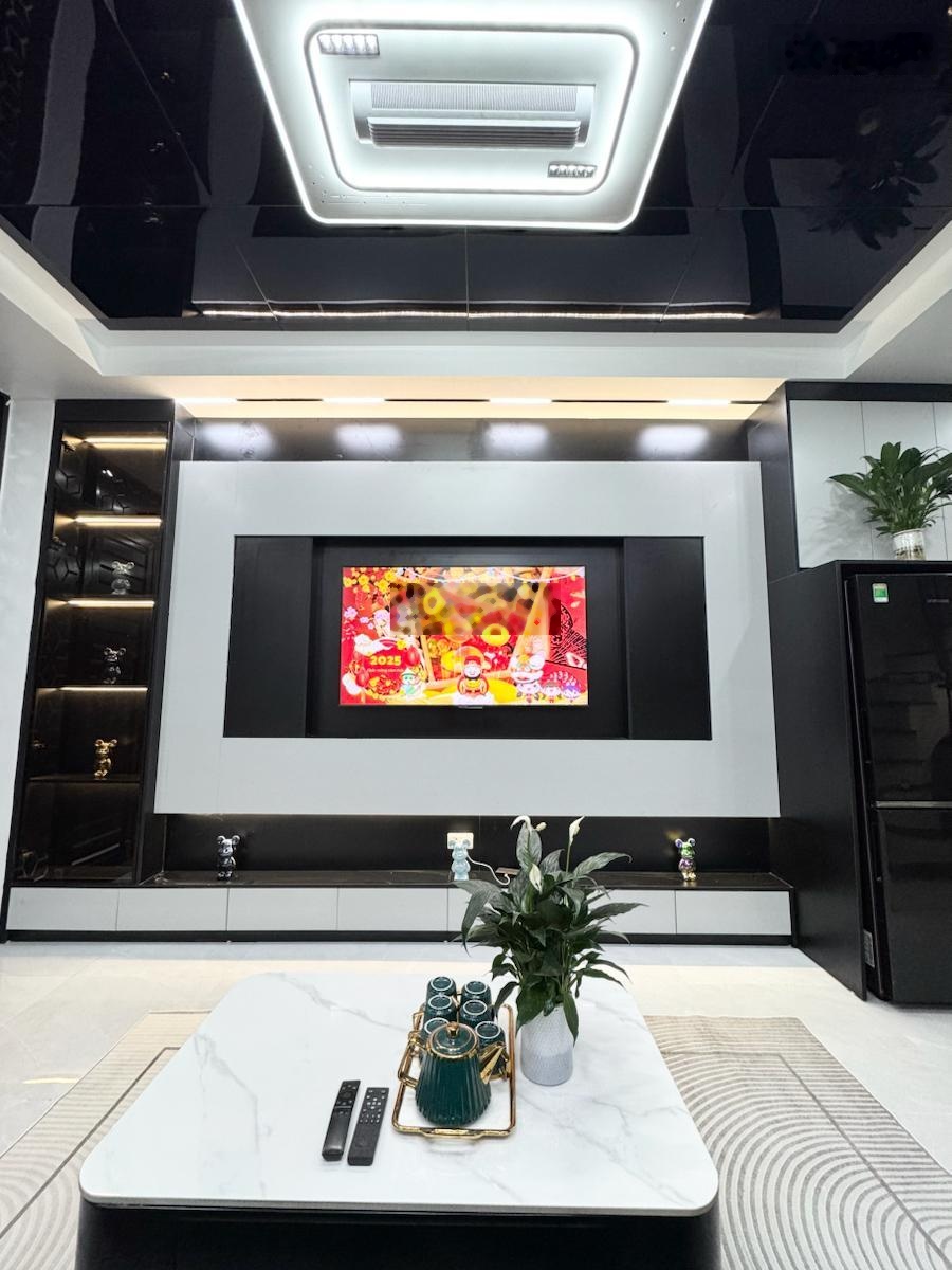 Siêu phẩm !Bán nhà Khương Trung - Thanh Xuân 26m - 5 tầng - mt3,3m - 6.9 Tỷ .Full nội thất , ở ngay