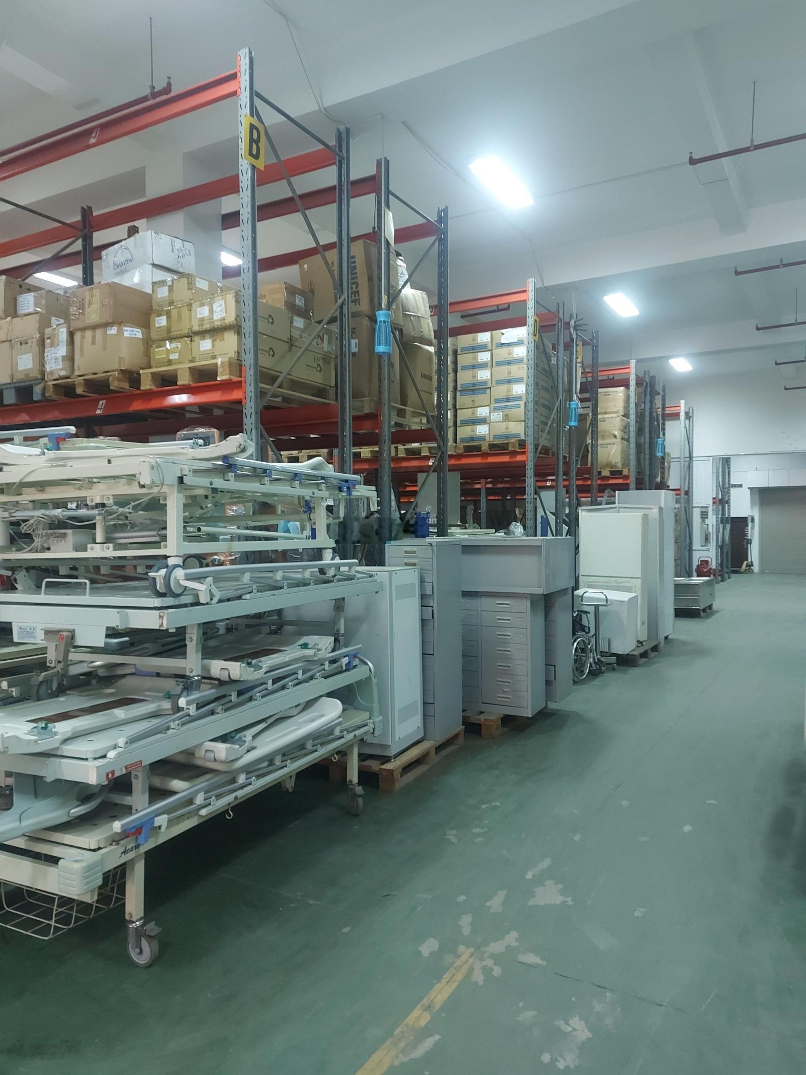 Cho thuê nhà mặt phố Giải Phóng Hoàng Mai DT: 310m2x 2 tầng phù hợp làm showroom