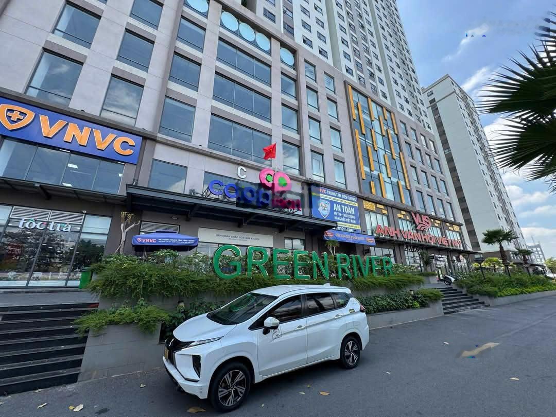 Chính chủ gửi bán shophouse có sổ hồng mbkd dt151m2 ( 1 trệt + 1 lầu) giá 5tỷ9, Ngân hàng cho vay.