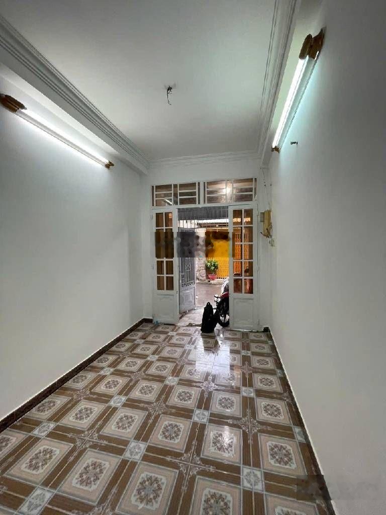 HXH 6m thông Nguyễn Văn Lượng, Gò Vấp, 3.5x24, 1 trệt 1 lầu, 6p, 9.5tỷ