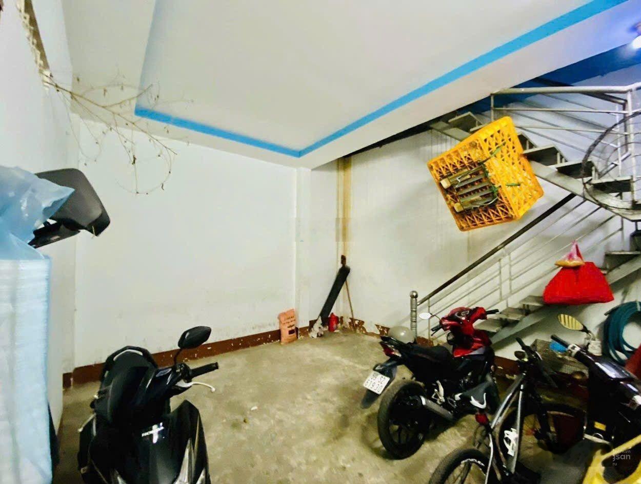 Nhà Tân Kỳ Tân Quý Tân Phú | xe hơi vào nhà | ngang 5.3m 4 tầng giá 8.5 tỷ TL