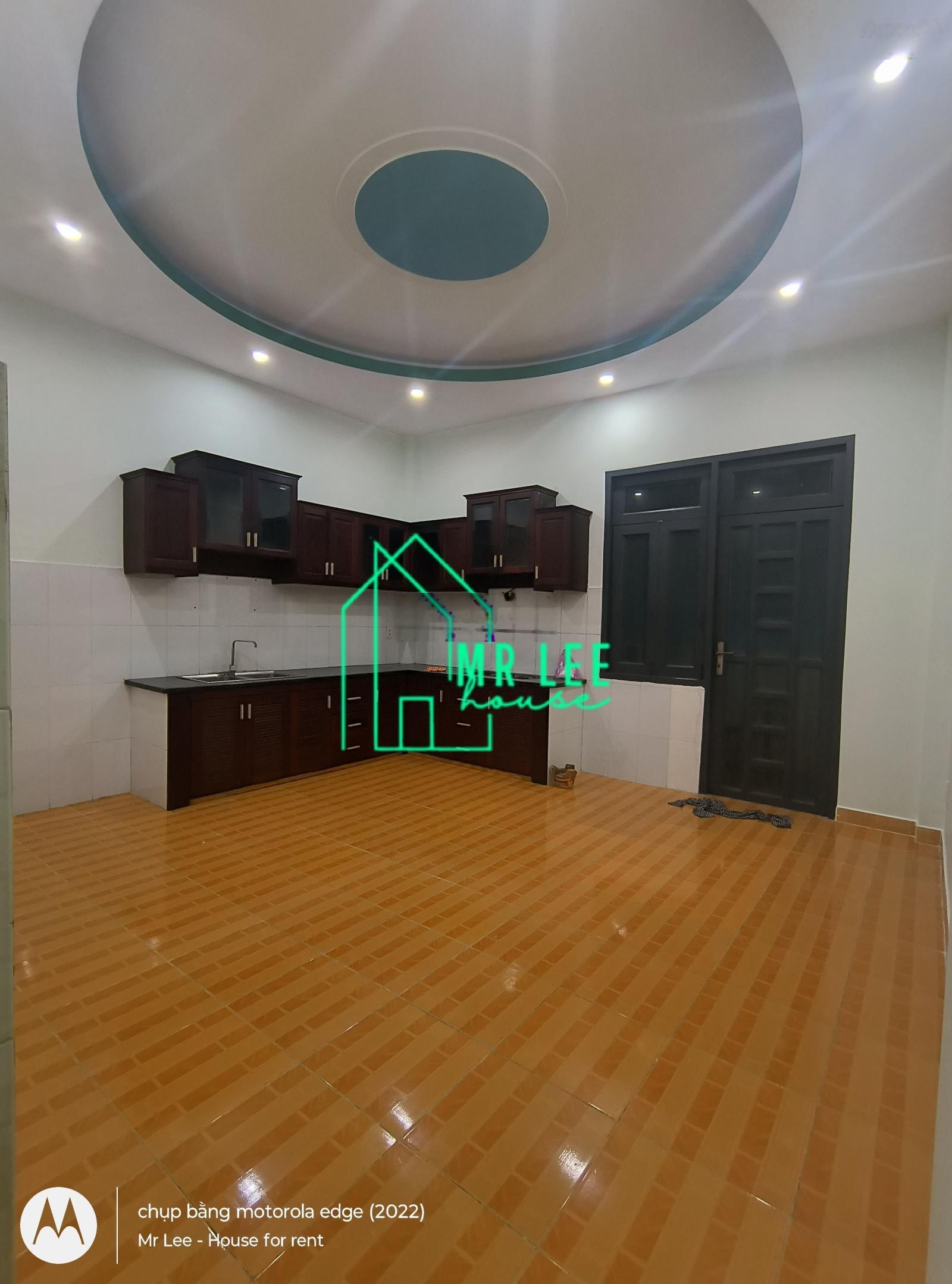 5*21m 4 tầng gồm 8 phòng 6 toilet phù hợp nhiều ngành nghề - Trừ CHDV