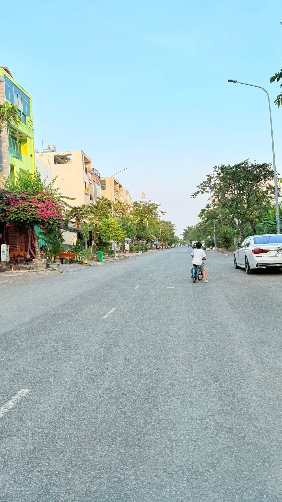 Cho thuê nhà riêng tại Đường 15B, Quận 7, TP.HCM, 20 triệu VND, 90m2, view đẹp