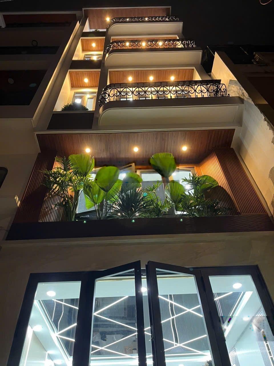 Nhà mới đón tết MTKD Gò Xoài Bình Tân 70m2 - xe hơi ngủ trong nhà, tháng máy, 6 tầng, chỉ 9 tỷ xíu