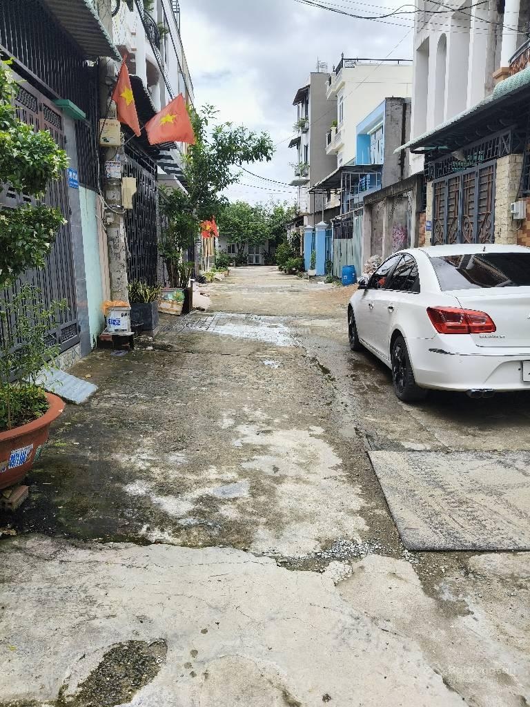 HXH 6m thông - Khu phân lô bàn cờ - ngang hơn 5 - gần Hà Huy Giáp