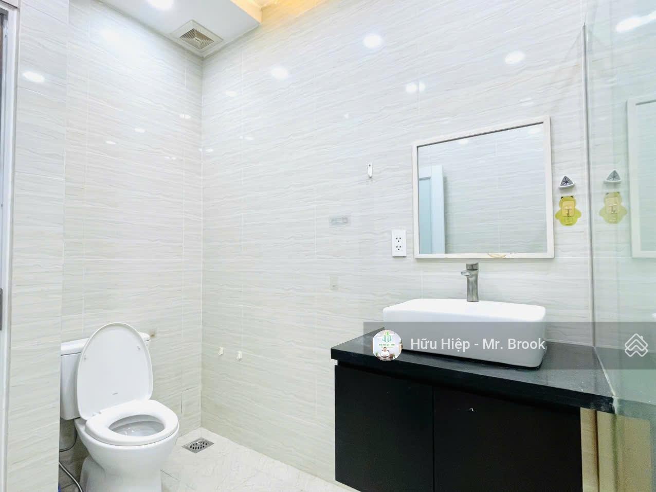 Tết an cư trung tâm Phú Nhuận - Gần Nguyễn Văn Trỗi - Nhà mặt tiền, ngang 6m, thang máy, hồ bơi