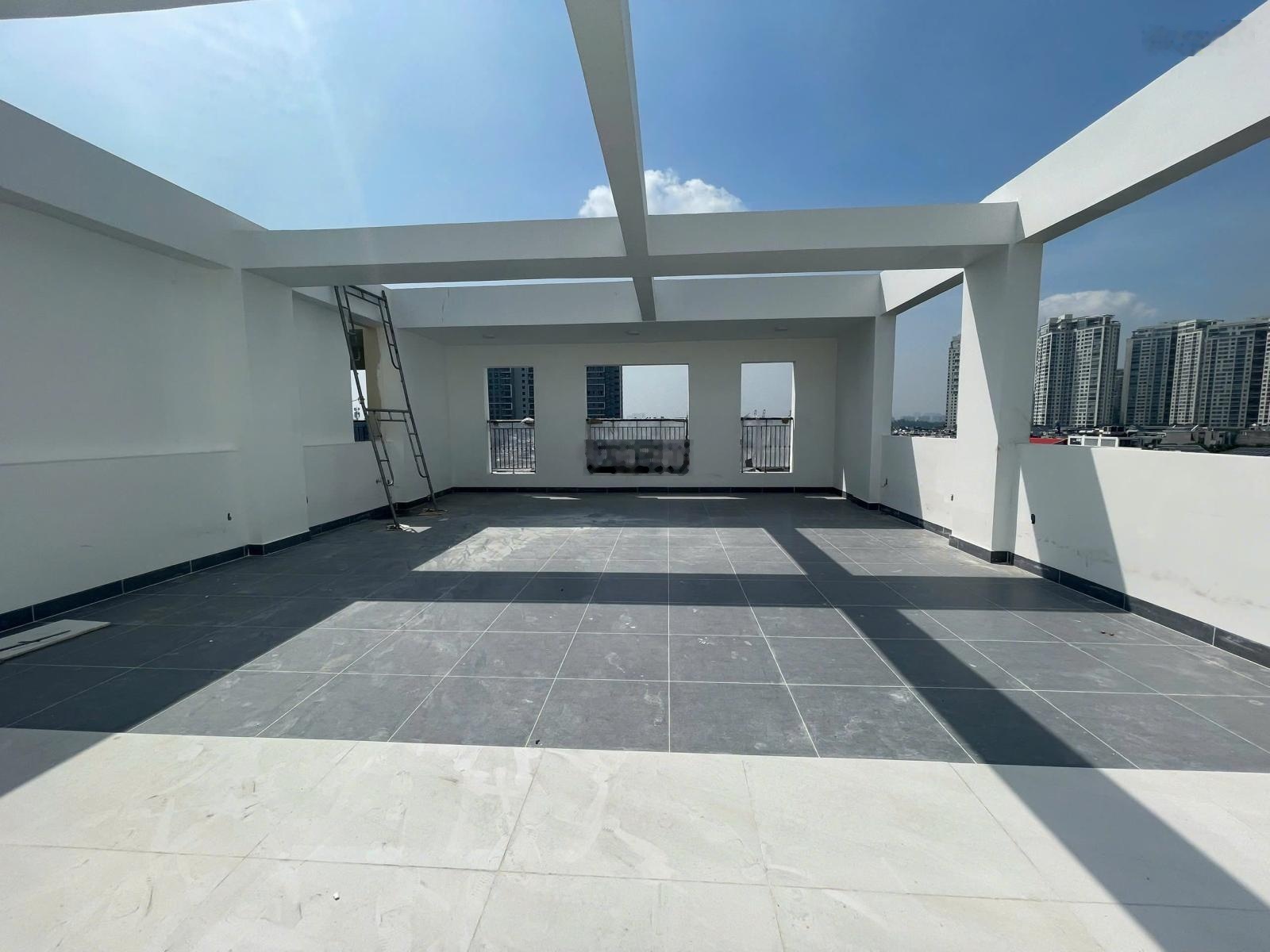 Chỉ 200tr/tháng cho thuê nguyên tòa nhà mặt tiền đường Trương Văn Bang kế bên UBND quận 2 củ