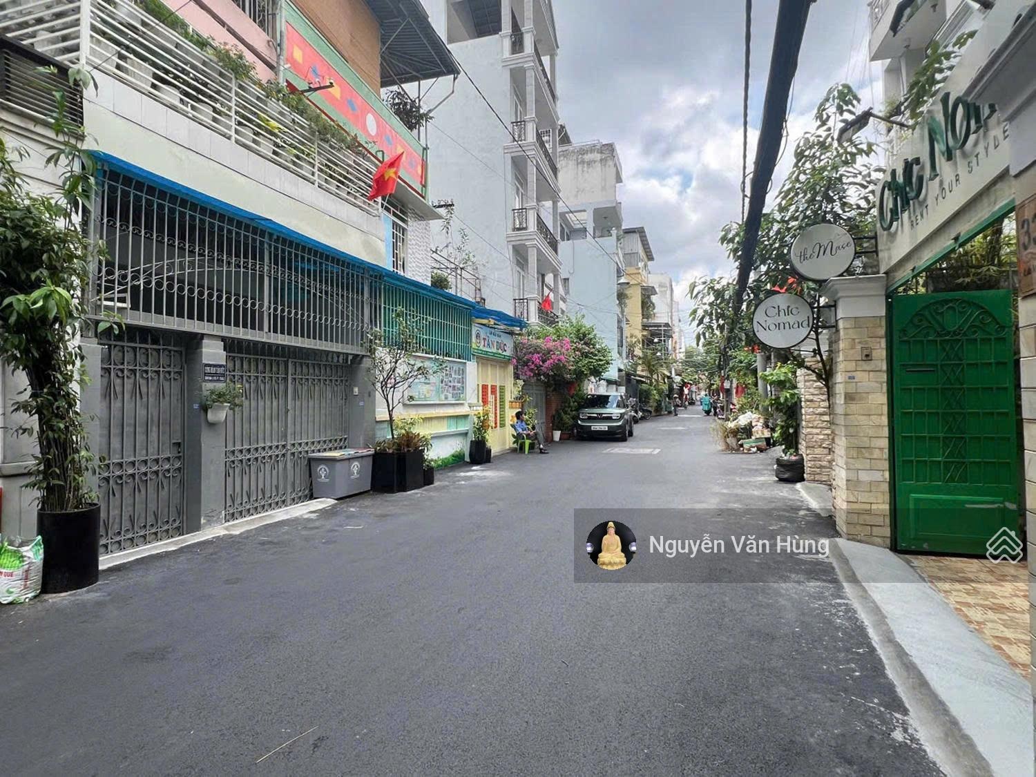 Bán giá quá rẻ! Duy nhất 1 căn 71tr/m² HXH đường Trịnh Đình Trọng Quận Tân Phú CN: 166m2 trệt 2 lầu