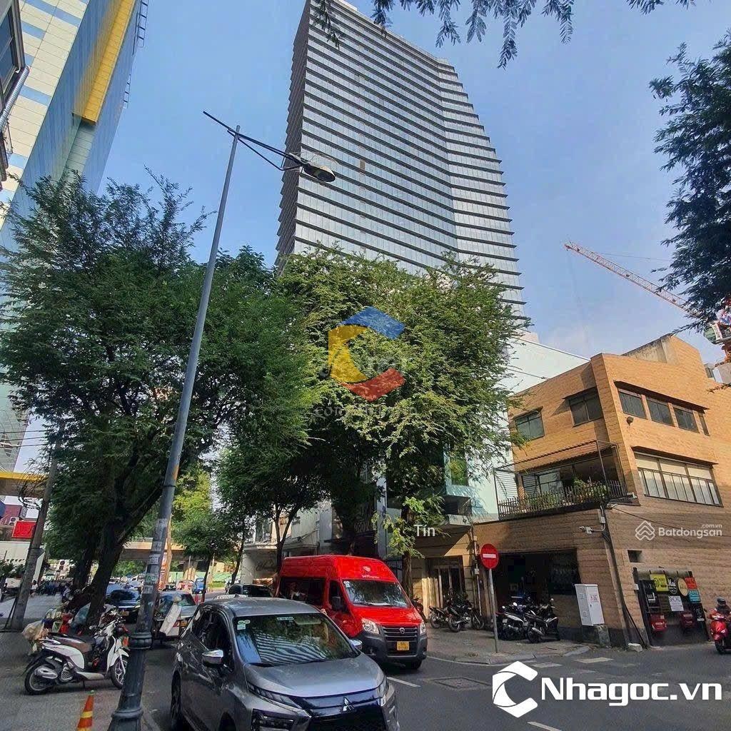 Bán nhà MT Lê Thánh Tôn p Bến Nghé Quận 1, DT:5x18-5 Tầng-Hdt 160tr Giá bán 94 tỷ