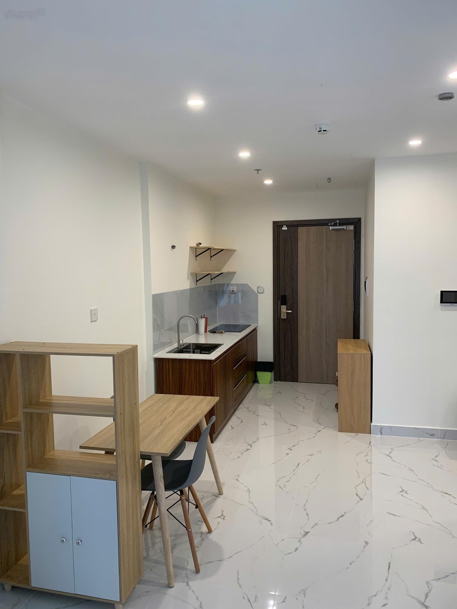 Cần bán nhanh căn 2PN NTCB khu Solari giá 3,4 tỷ BTP, sổ LH: 0938977269