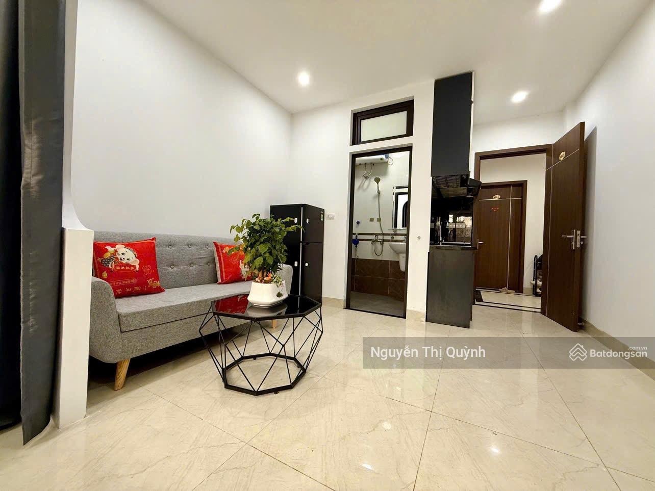 Bán Toà Nhà CHDV Phố Đình Thôn 95m2 x 8T Thang Máy. MT: 7m. Dòng tiền 1.9 tỷ/năm. Giá 30.8 tỷ (CTL)