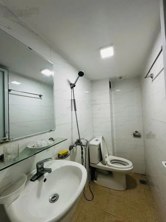 Siêu hiếm nhà đẹp lô góc đón tết - mỹ đình 30m2 - 5 tầng- mt 4 m / giá 9 tỷ - ô tô đỗ cửa