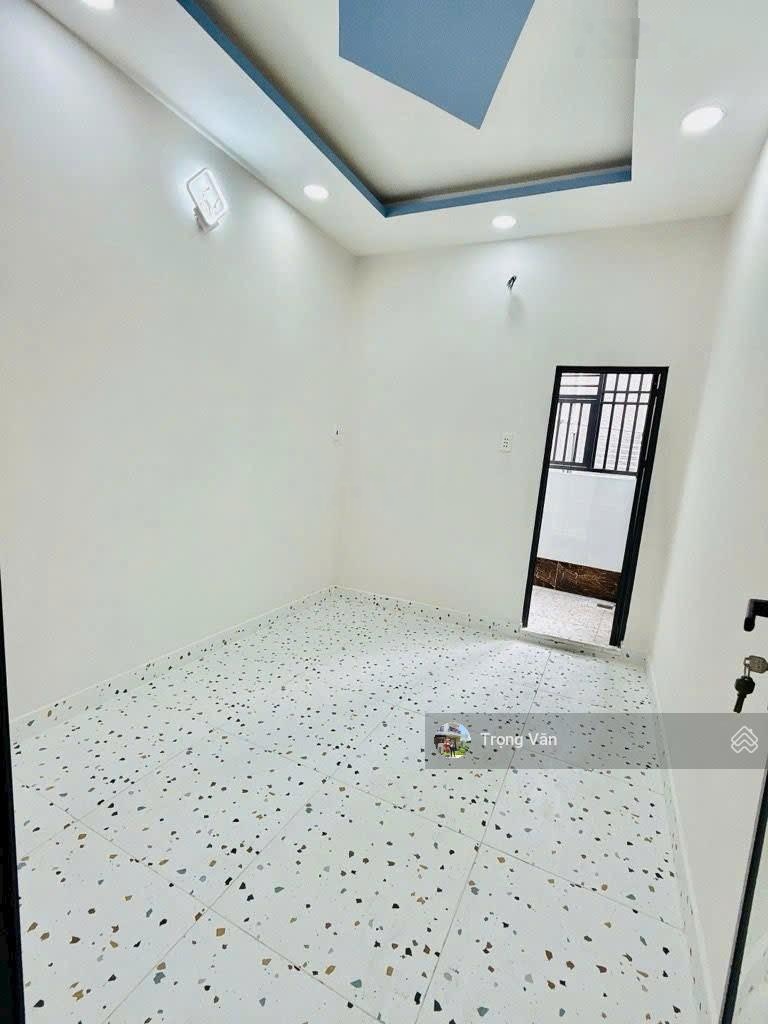 Hẻm 5m Đoàn Văn Bơ - căn góc 3PN 3WC - Sổ 40,7m² đất dân cư. Chỉ 4,55 tỷ