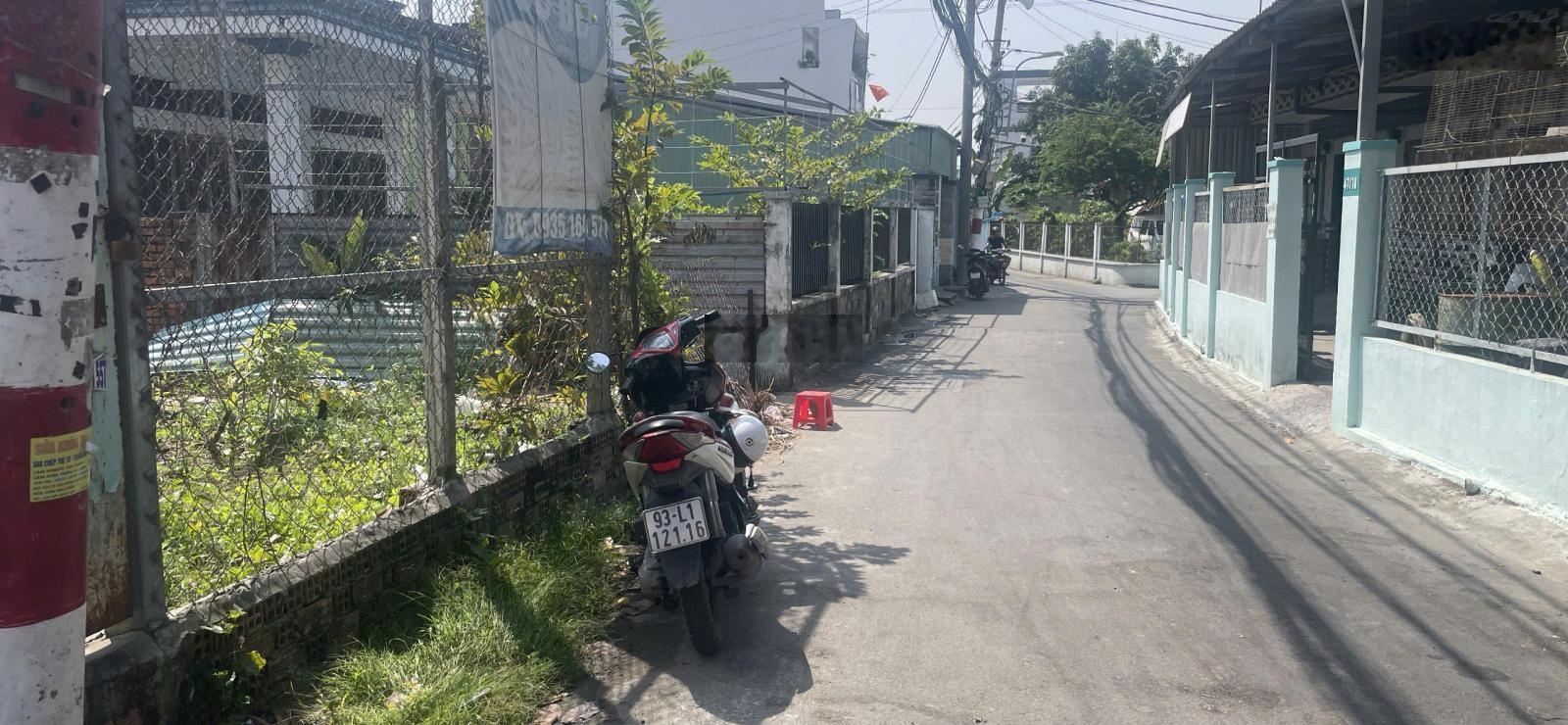 Bán 526m2 đất - Giá 55 triệu/m2 - Cách Đỗ Xuân Hợp (Global City) 350m, đường nhựa 6m. Xây 7 tầng