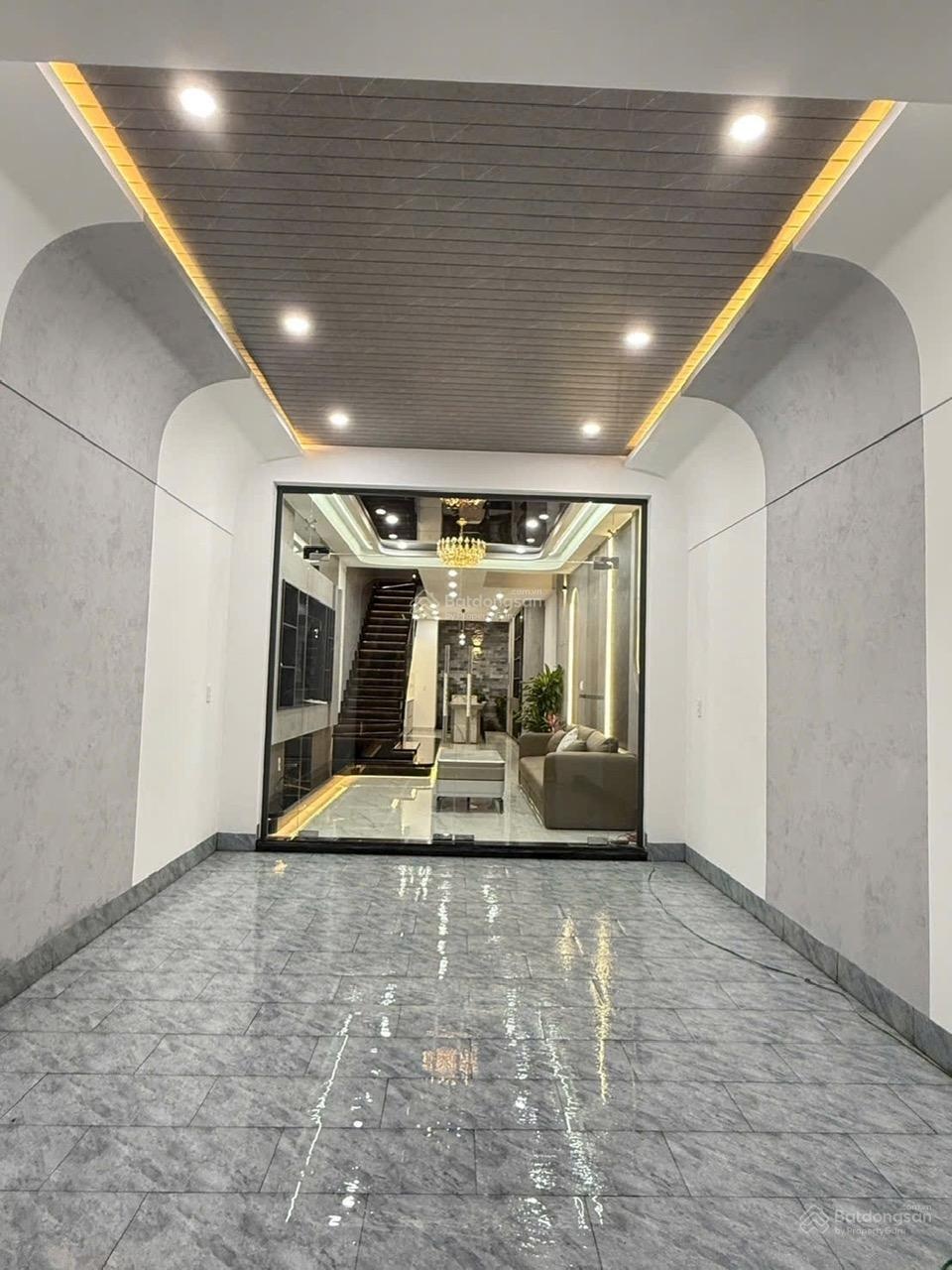 Bán nhà trung tâm phố Buôn Ma Thuột chỉ 1,9 tỷ