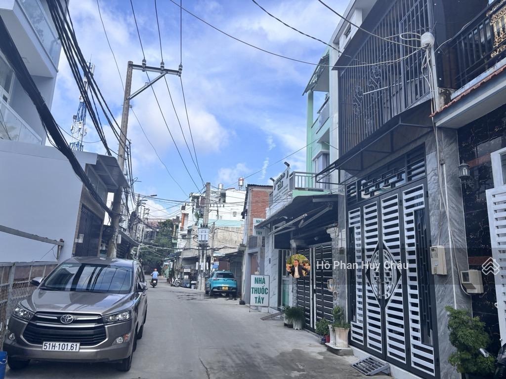 Nhà Mới 3 Tầng - 6 Tỷ 79 - Hẻm Oto - Huỳnh Tấn Phát - Nhà Bè